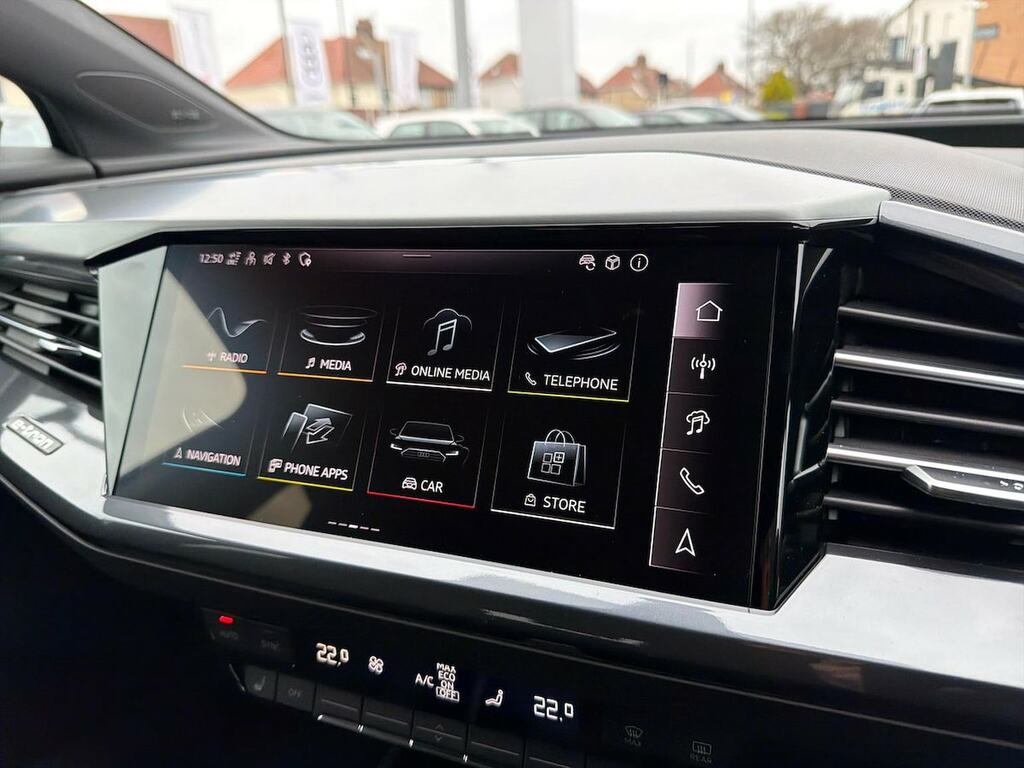 Audi Q4 E Tron Q4 Black Edition 45 E-tron 210,00 Kw #11
