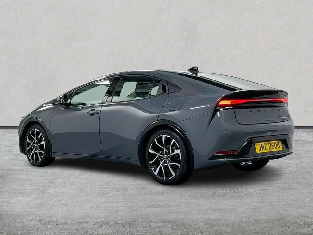 Toyota Prius 2.0 13.6Kwh Excel Hatchback Plug-in Hyb Grey #2