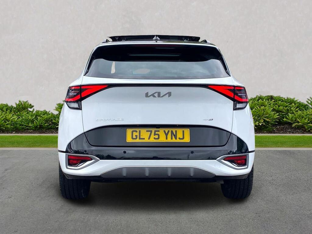 Kia Sportage 1.6T Gdi 241 Phev Gt-line S Awd White #4