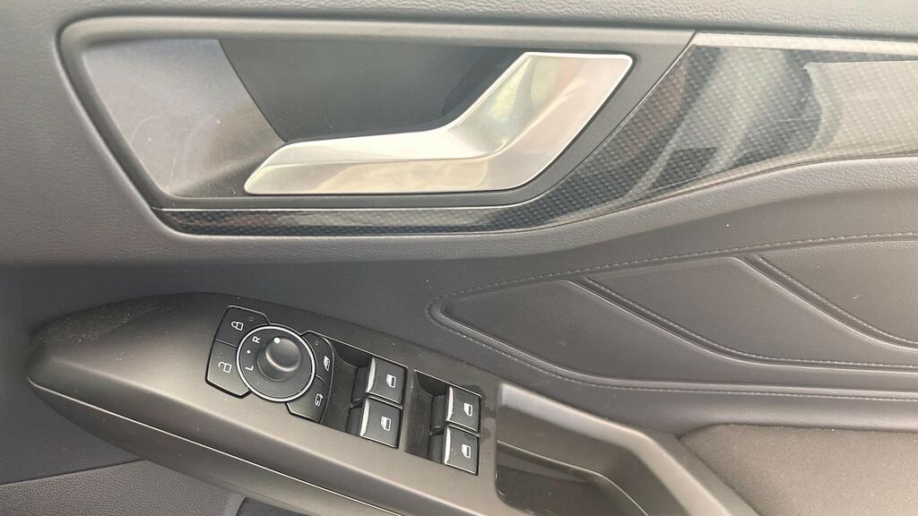 Ford Focus 1.0 Ecoboost Hybrid Mhev Titanium Black #18