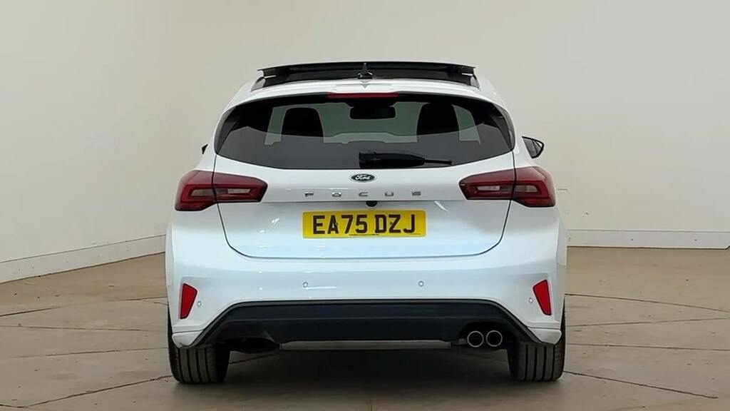 Ford Focus 1.0T Ecoboost Mhev St-line X Hatchback White #4