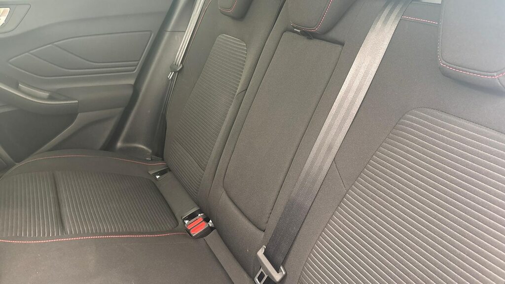 Ford Focus 1.0 Ecoboost Hybrid Mhev Titanium Black #16