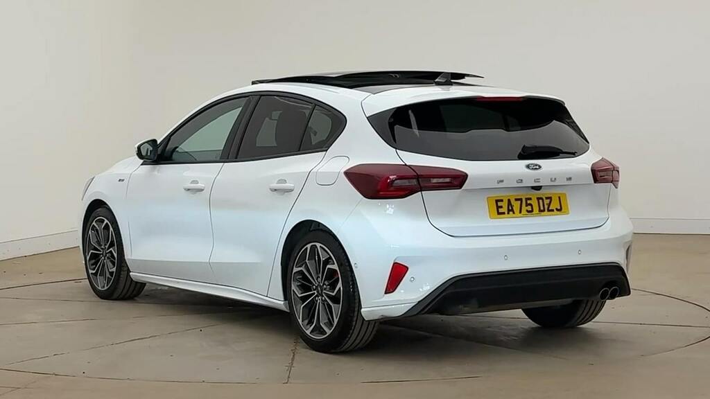 Ford Focus 1.0T Ecoboost Mhev St-line X Hatchback White #2