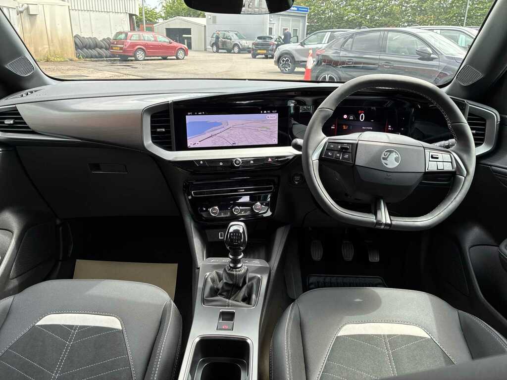 Vauxhall Mokka Gs White #8