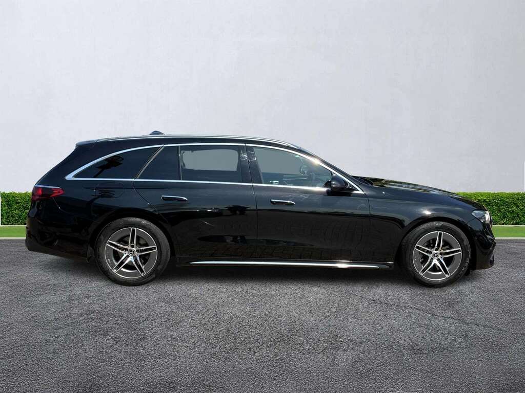 Mercedes-Benz E Class E200 Amg Line 9G-tronic KN25LFF Black #3