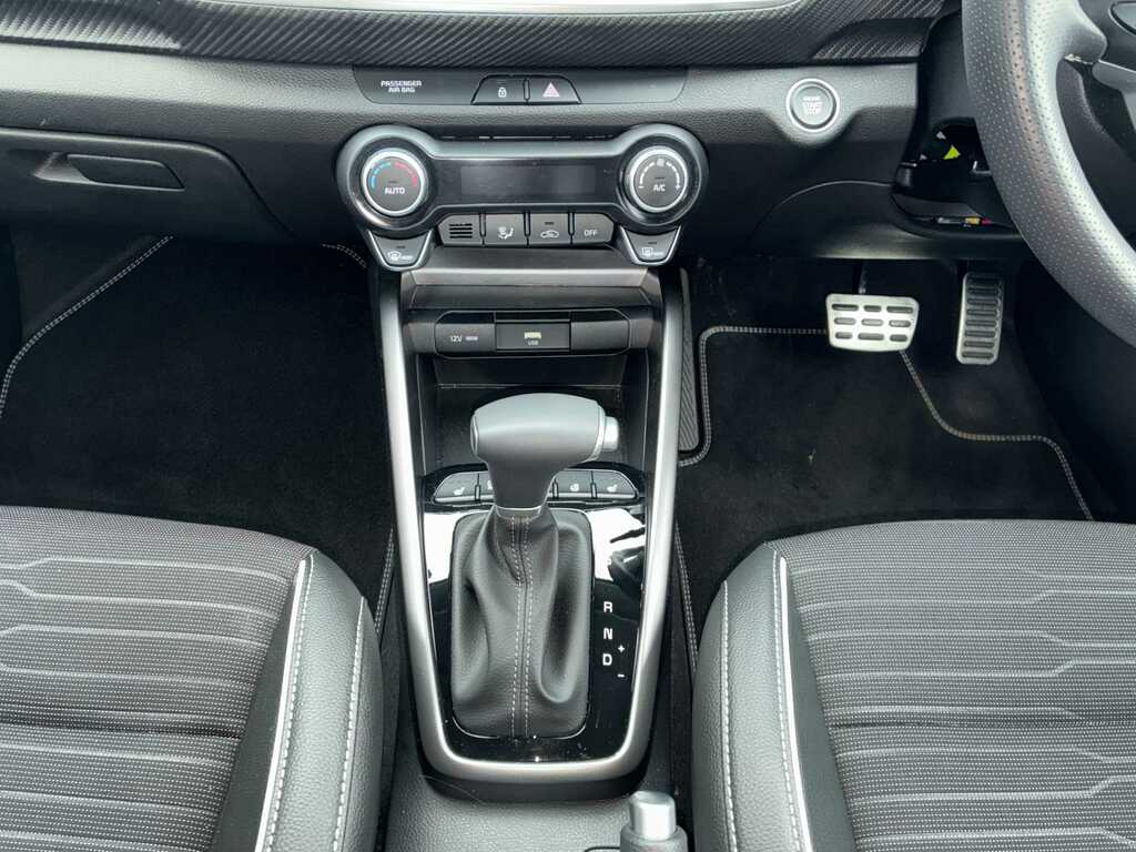 Kia Stonic 2 1.0 Black #12