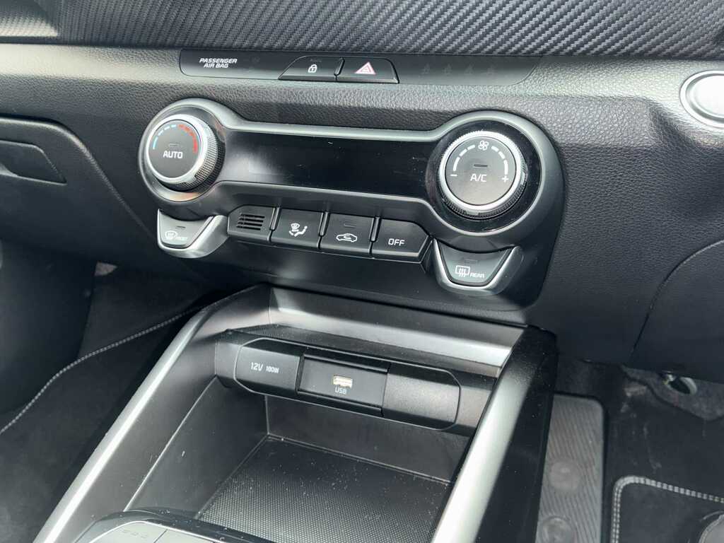 Kia Stonic 2 1.0 Black #11