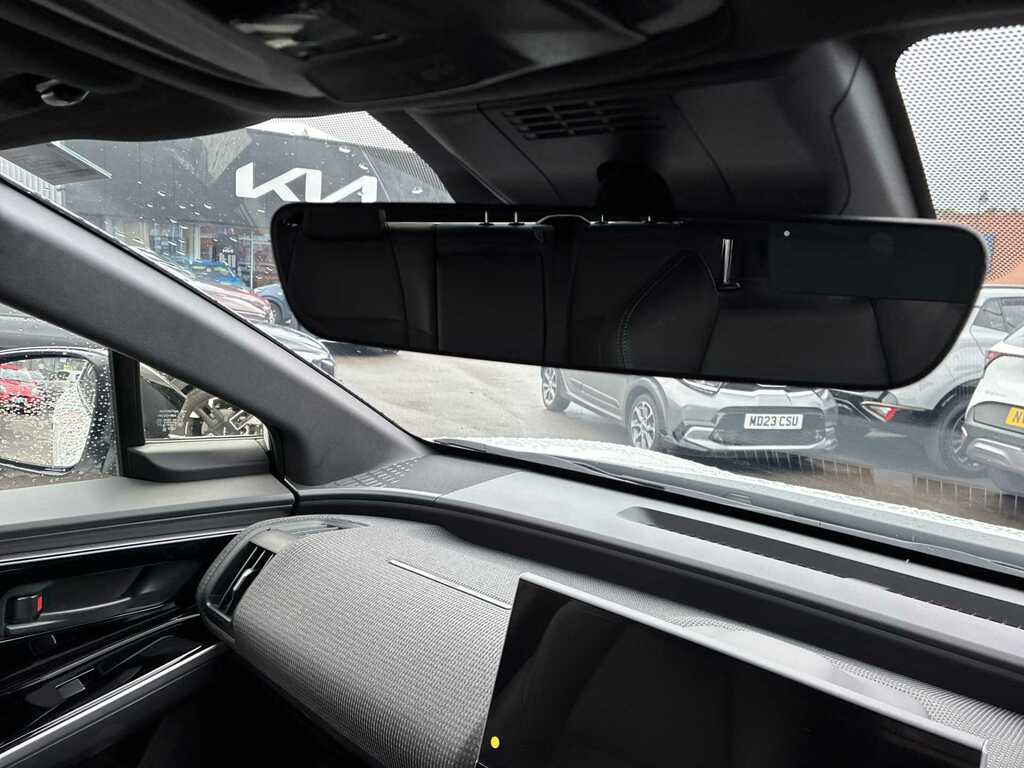 Toyota bZ4X Vision Black #13