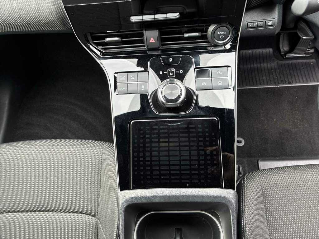 Toyota bZ4X Vision Black #12