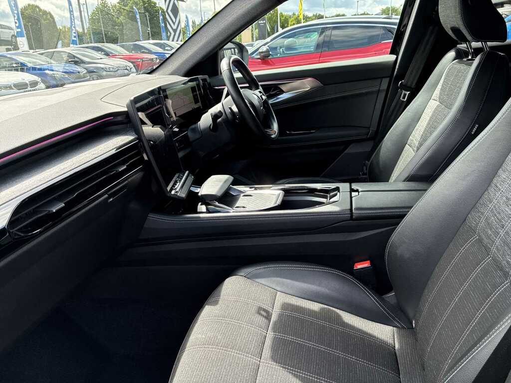 Renault Austral Techno Esprit Alpine Black #7