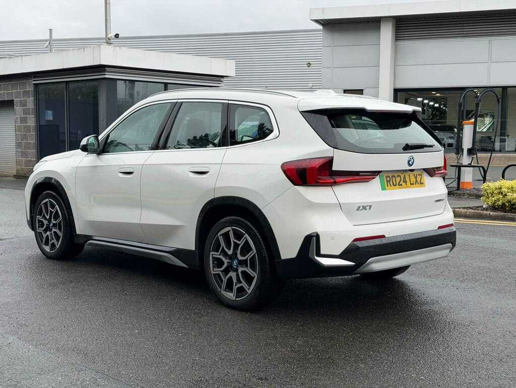 BMW iX1 230Kw Xdrive30 Xline 65Kwh RO24LXZ White #5