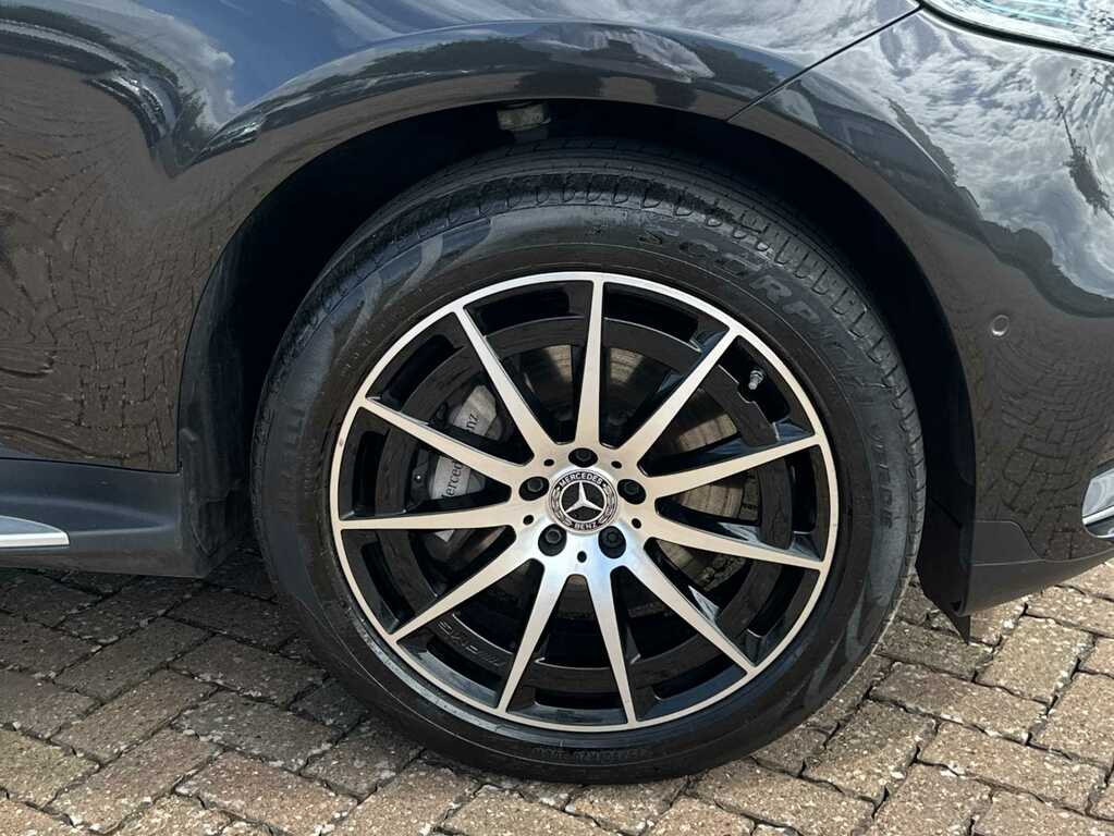 Mercedes-Benz EQC Eqc 400 300Kw Amg Line Edition 80Kwh KT73XZV Grey #6