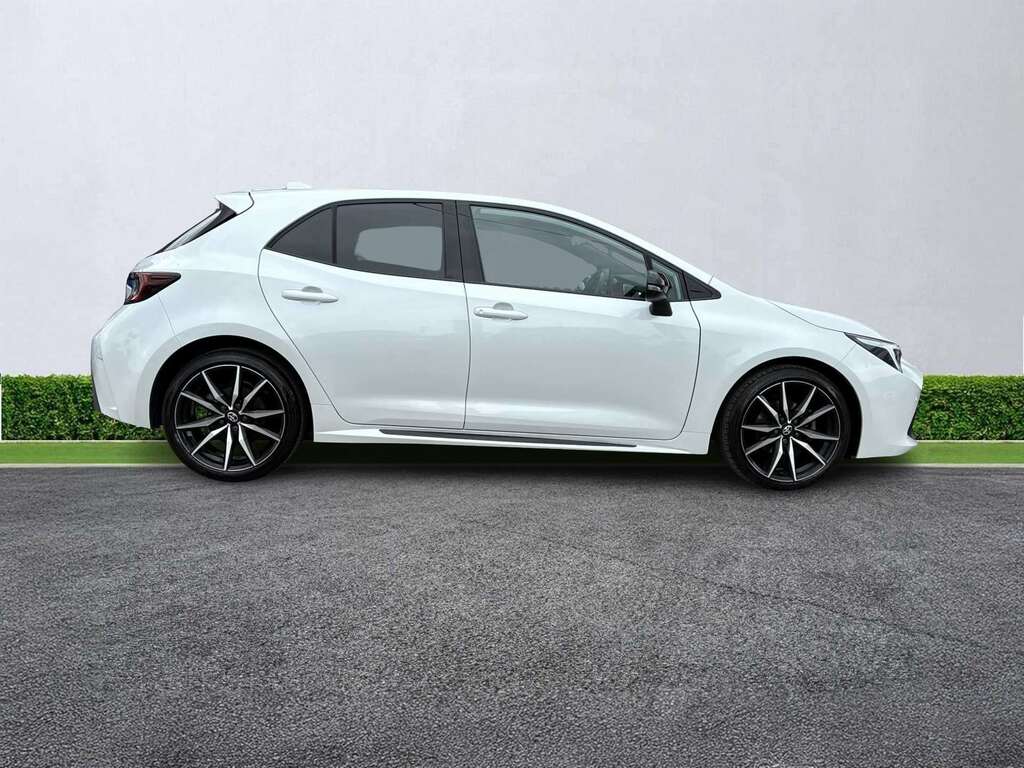 Toyota Corolla 1.8 Hybrid Gr Sport Cvt White #3