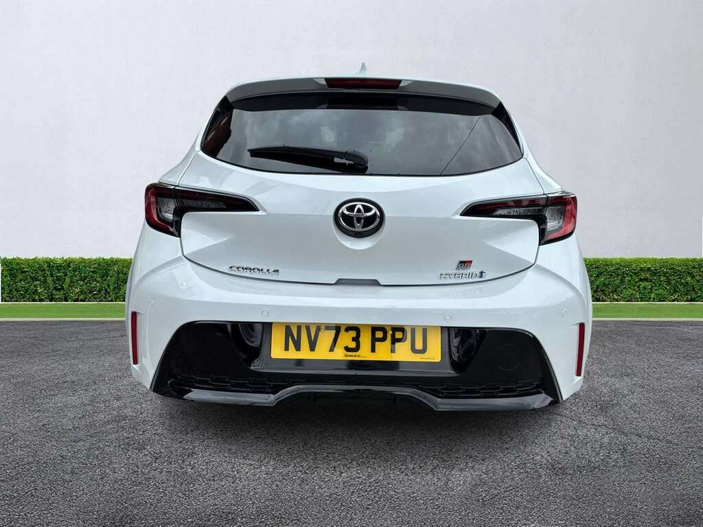 Toyota Corolla 1.8 Hybrid Gr Sport Cvt White #4