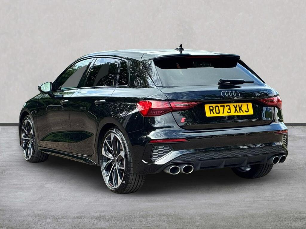 Audi A3 2.0 Tfsi Vorsprung Sportback S Tronic Q Black #2