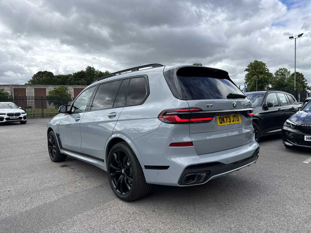 BMW X7 Xdrive M60i Step Grey #2