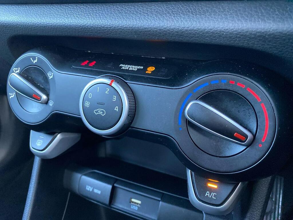 Kia Picanto 1.0 2 Black #12