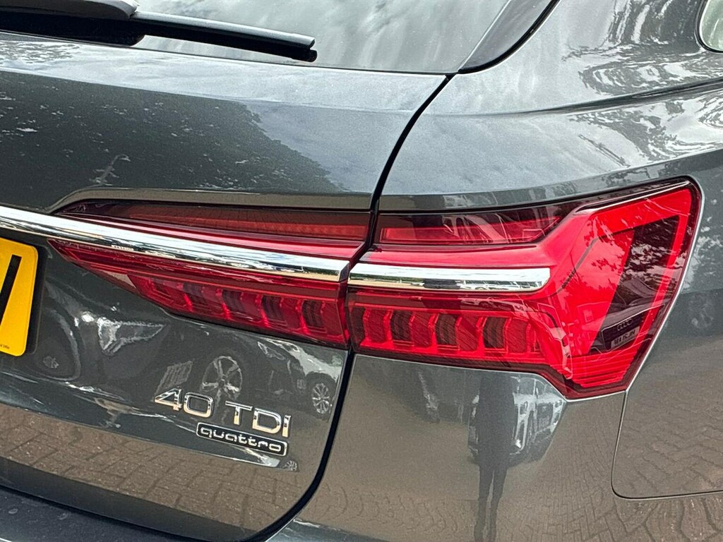 Audi A6 Avant S Line Black #36