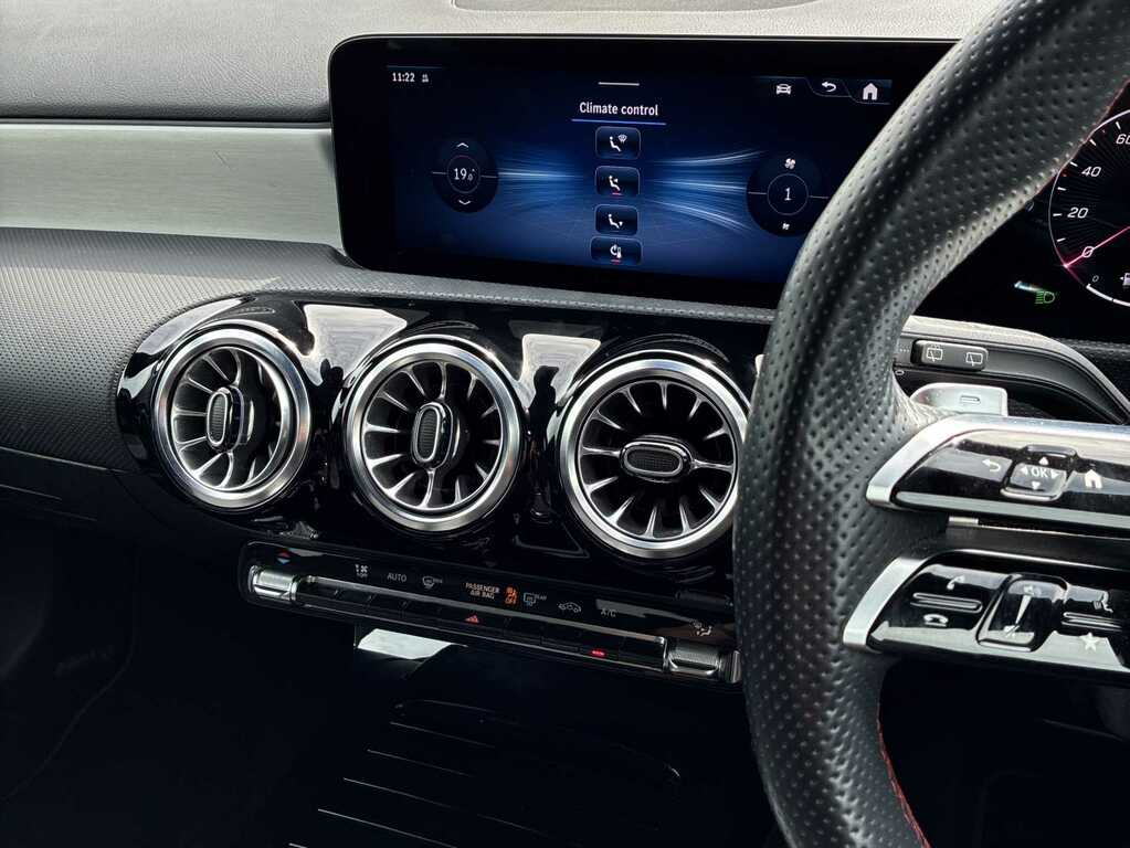 Mercedes-Benz A Class Uto White #13