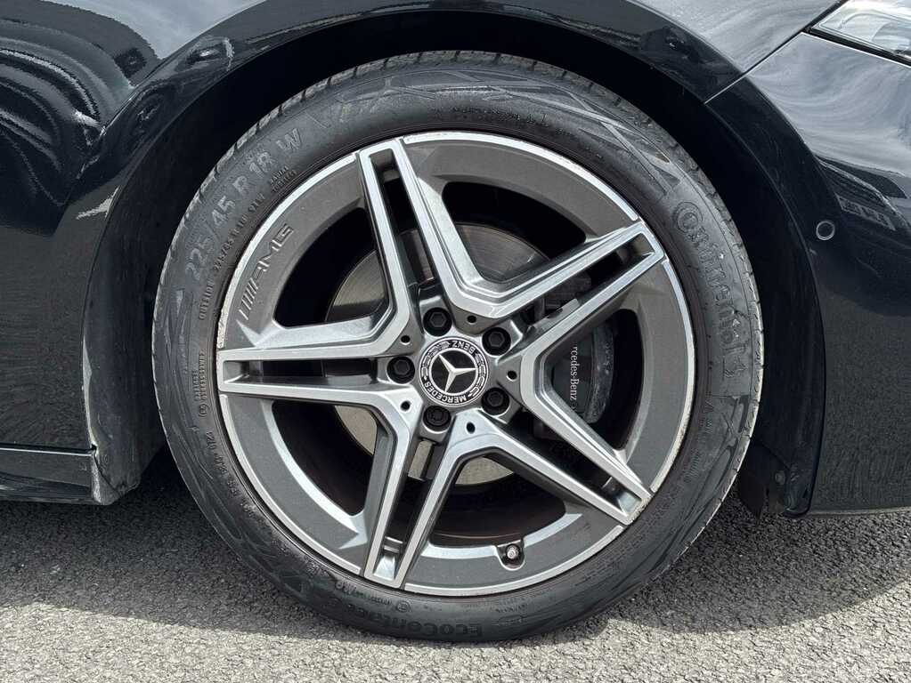 Mercedes-Benz A Class A200 Amg Line Executive Black #6