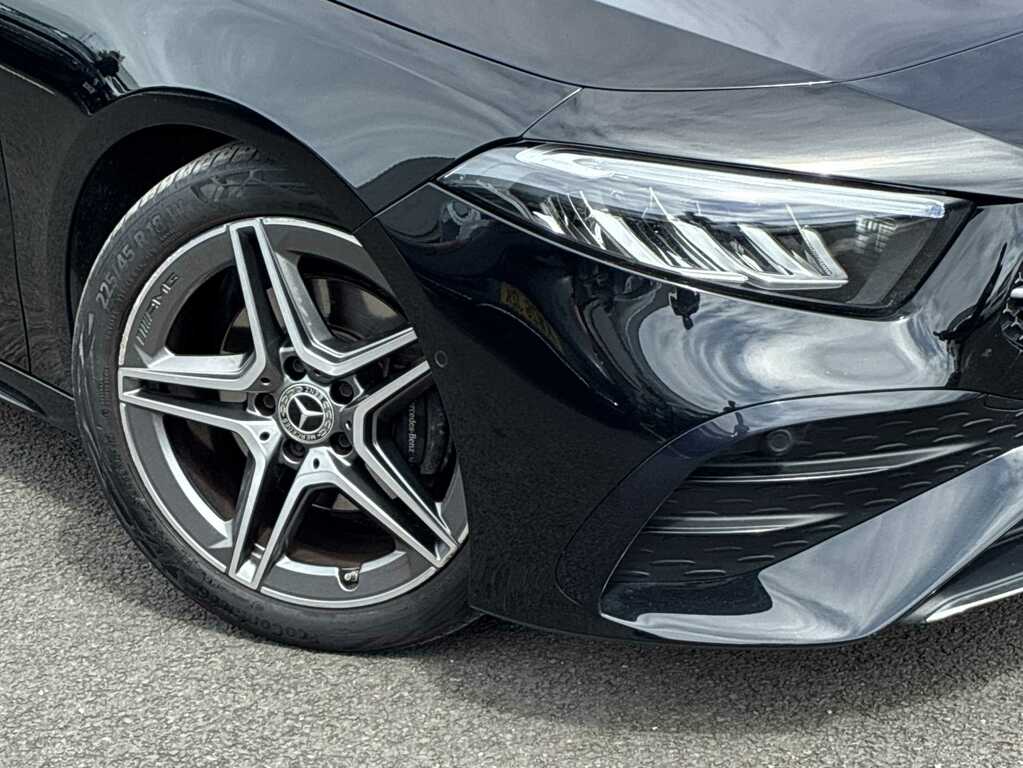 Mercedes-Benz A Class Uto White #33