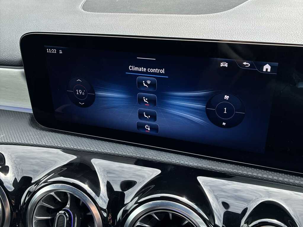 Mercedes-Benz A Class Uto White #12