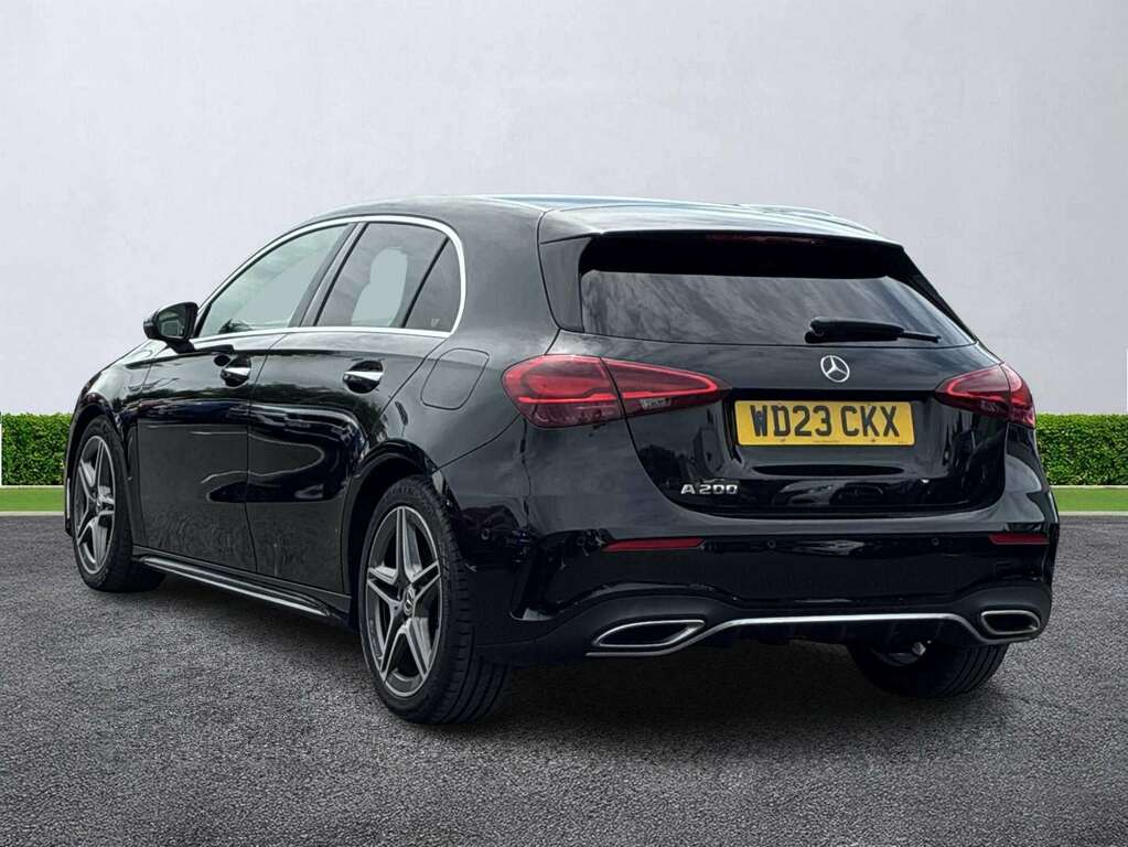 Mercedes-Benz A Class A200 Amg Line Executive Black #2