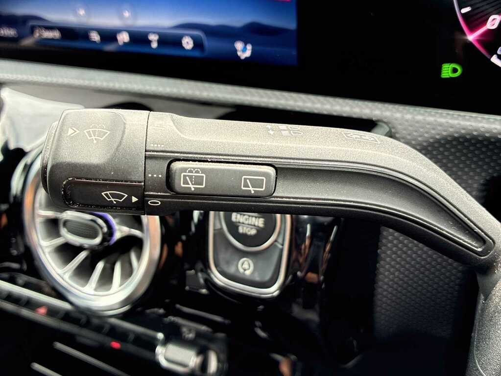 Mercedes-Benz A Class Uto White #27