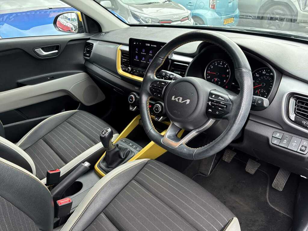 Kia Stonic 2 1.0 Yellow #14