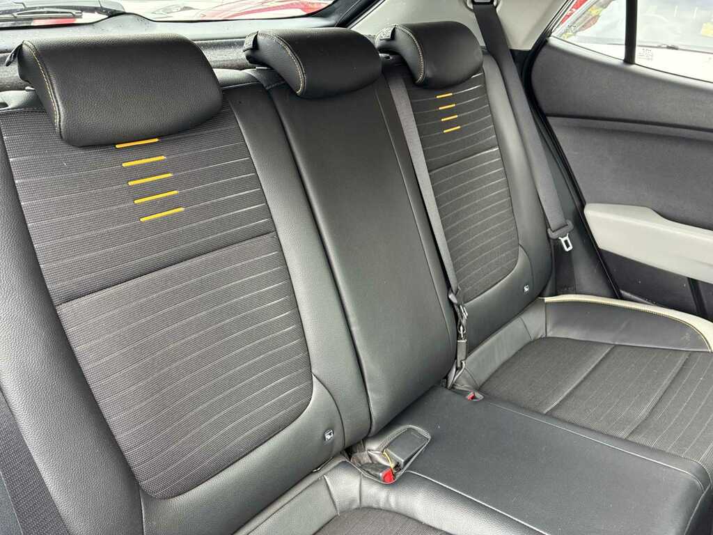 Kia Stonic 2 1.0 Yellow #15