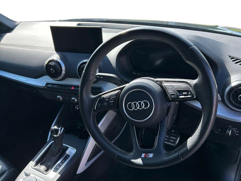 Audi Q2 Technik 30 Tfsi 110 Ps 6-Speed Black #9