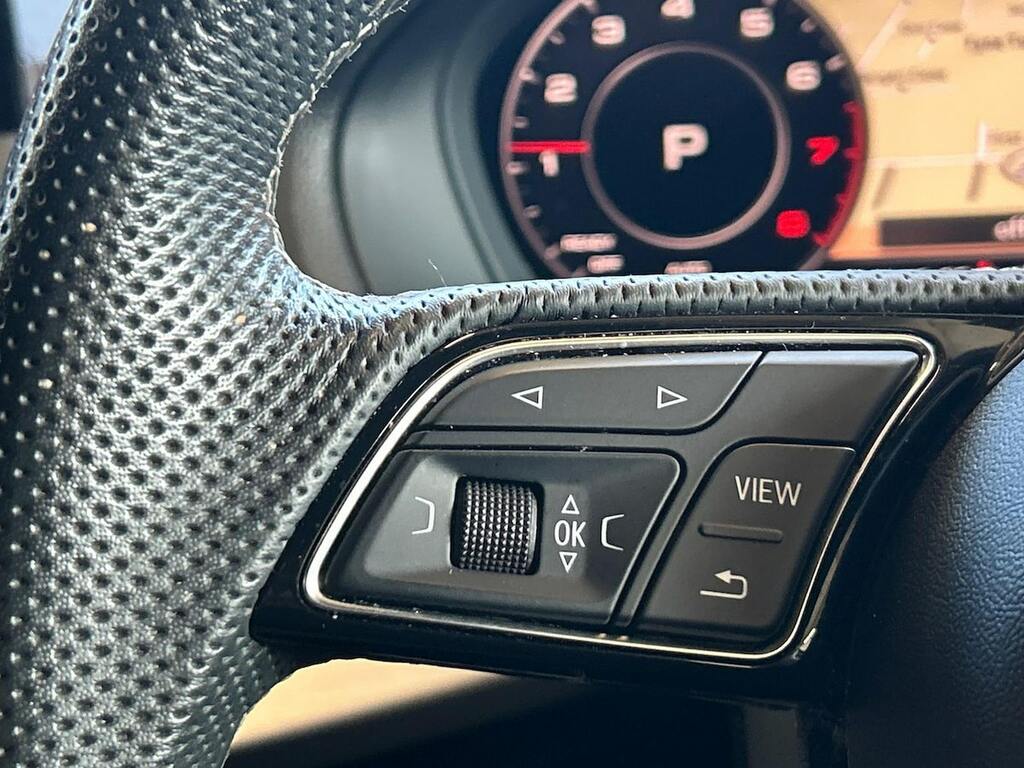 Audi Q2 Technik 30 Tfsi 110 Ps 6-Speed Black #25