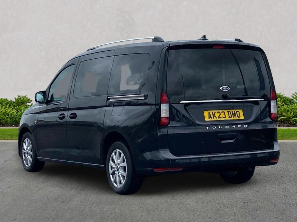 Ford Tourneo Connect 2.0 Ecoblue Titanium Mpv Euro 6 Black #2