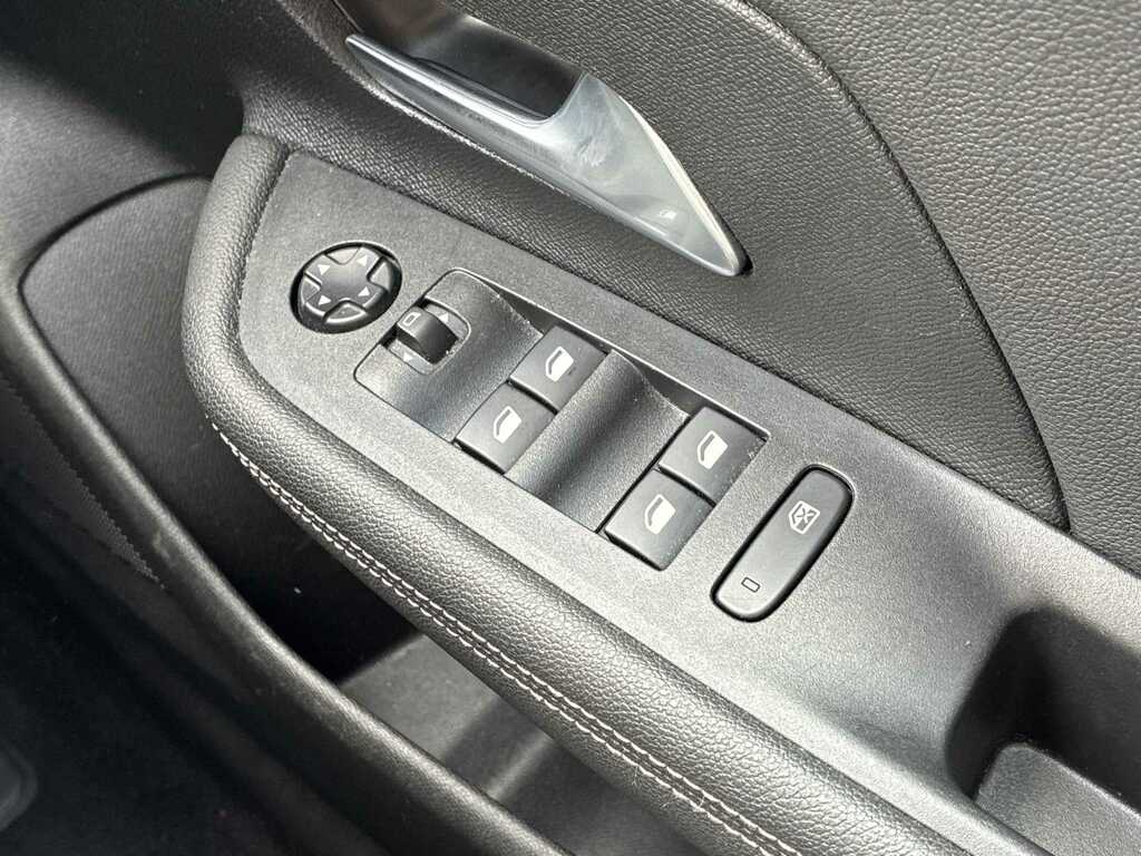 Vauxhall Mokka Ultimate Blue #19