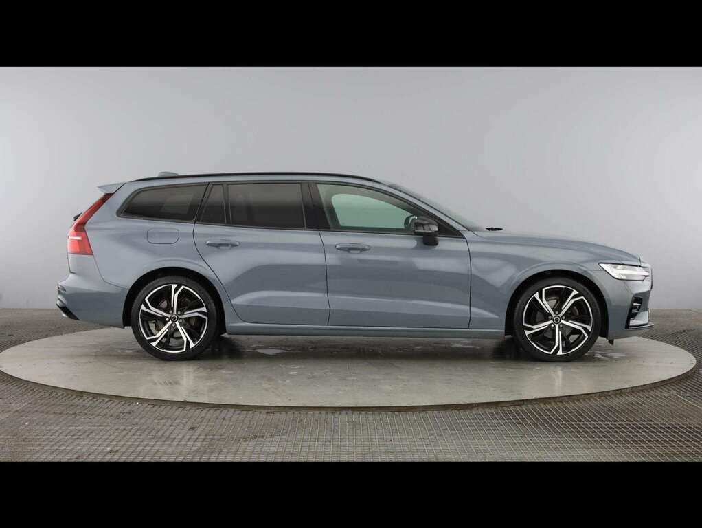 Volvo V60 2.0 B3p Plus Dark 7 Speed Grey #5