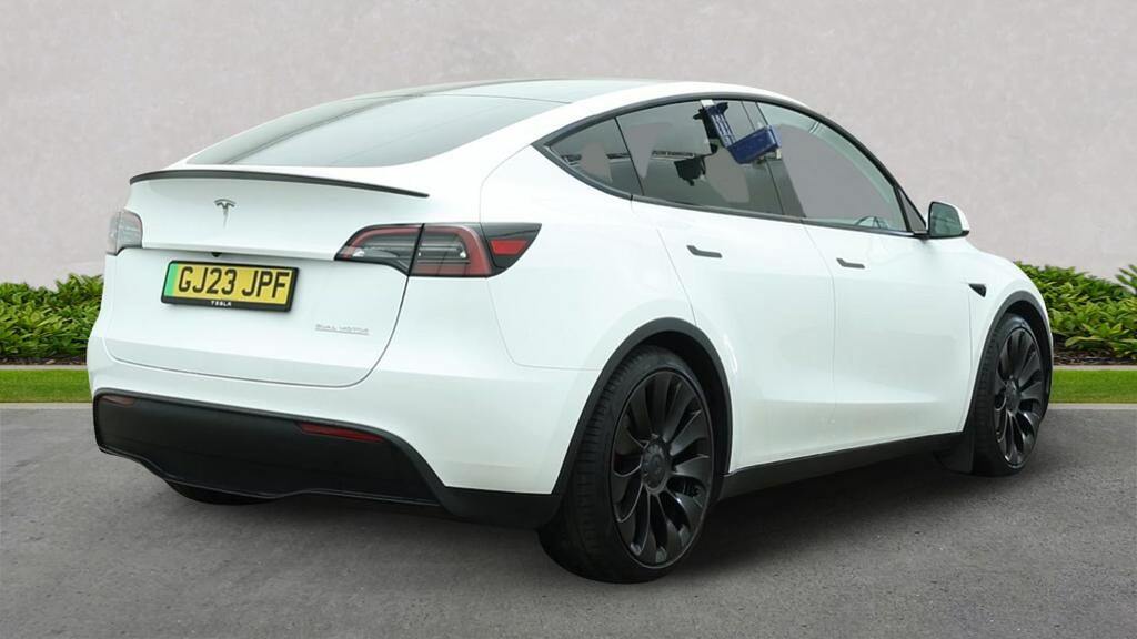 Tesla Model Y Dual Motor Performance Suv 4Wd White #4