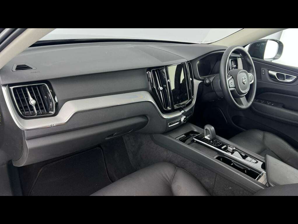 Volvo XC60 2.0 B5p Core Awd Geartronic Grey #6