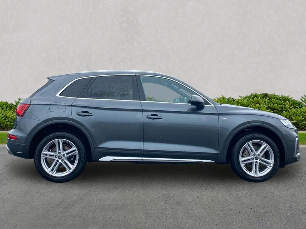 Audi Q5 2.0 Tdi 40 S Line Suv S Tronic Quattro SB72CCN Grey #3