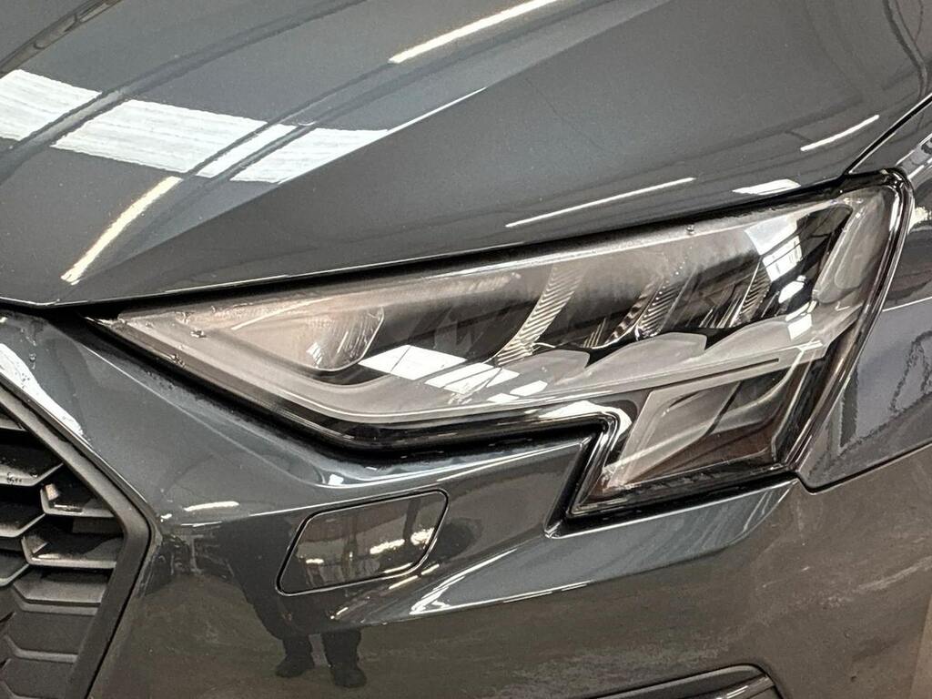 Audi A3 30 Tfsi Technik Black #34