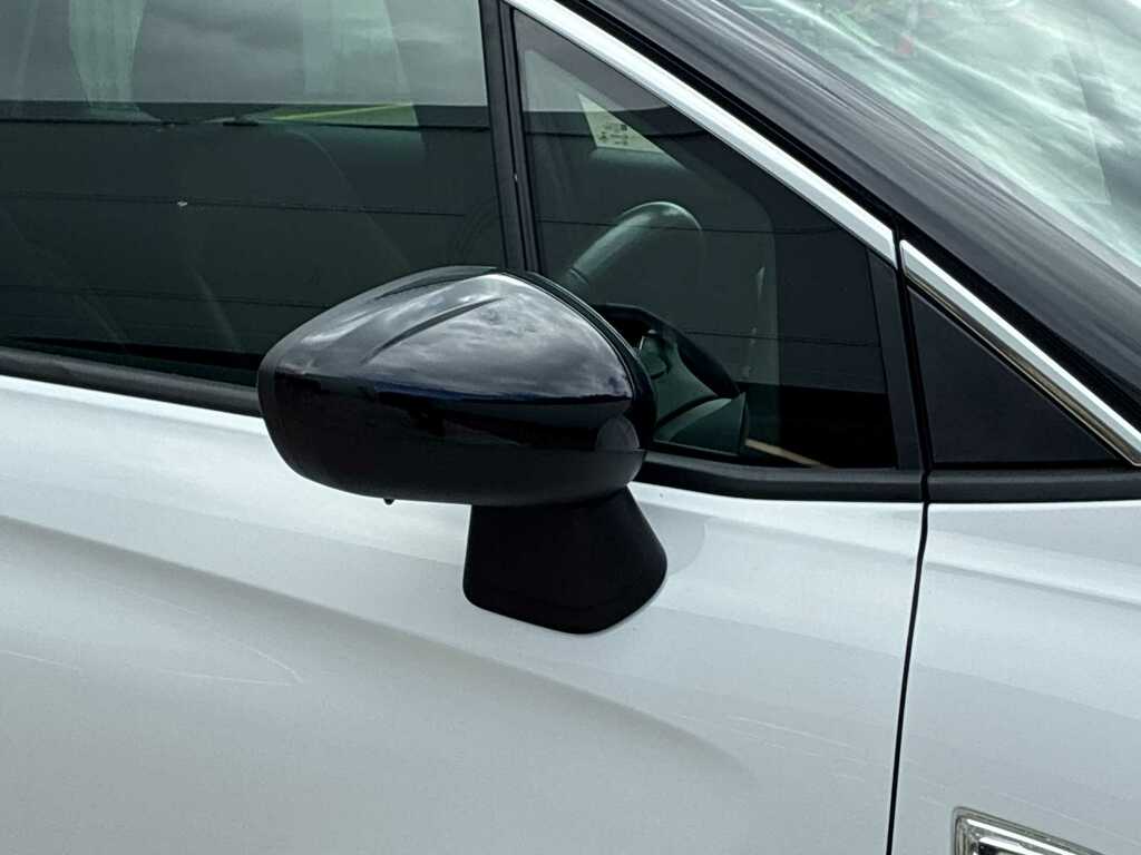 Vauxhall Crossland Se Black #29
