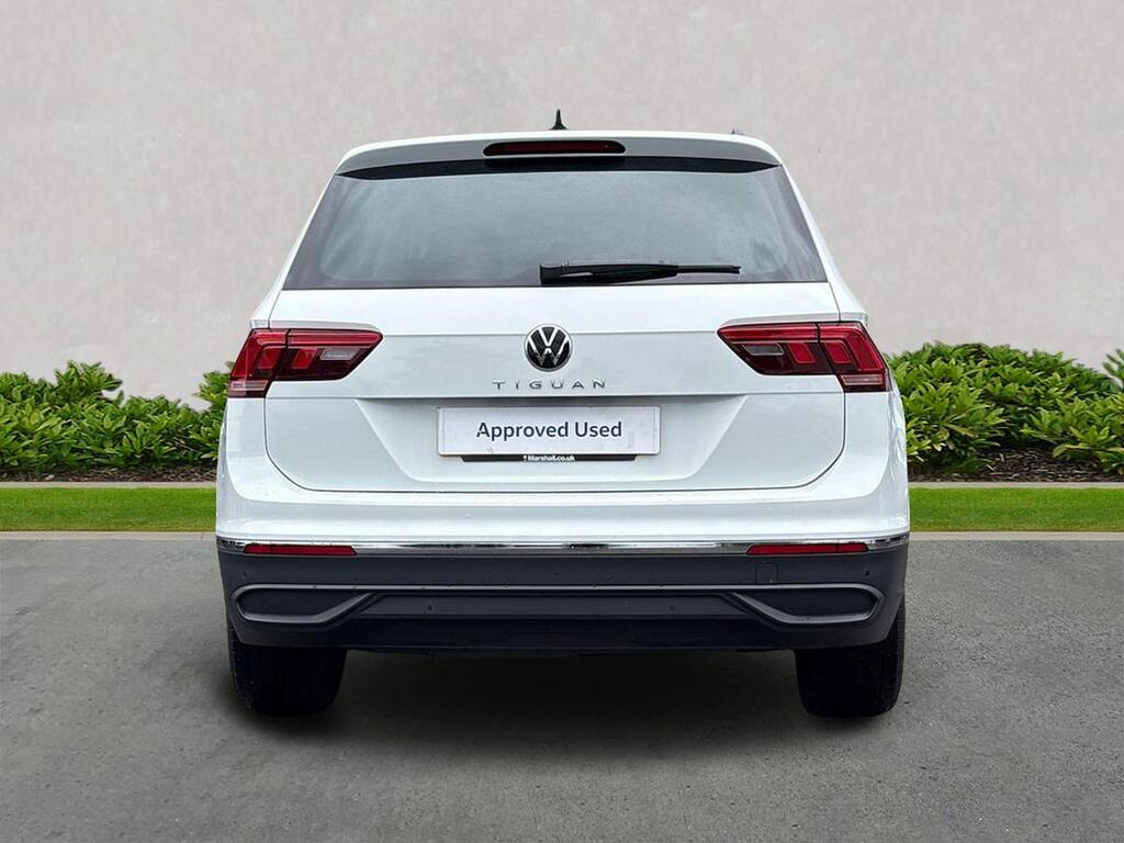 Volkswagen Tiguan 2.0 Tdi Life Suv Dsg Euro 6 Ss 150 White #4