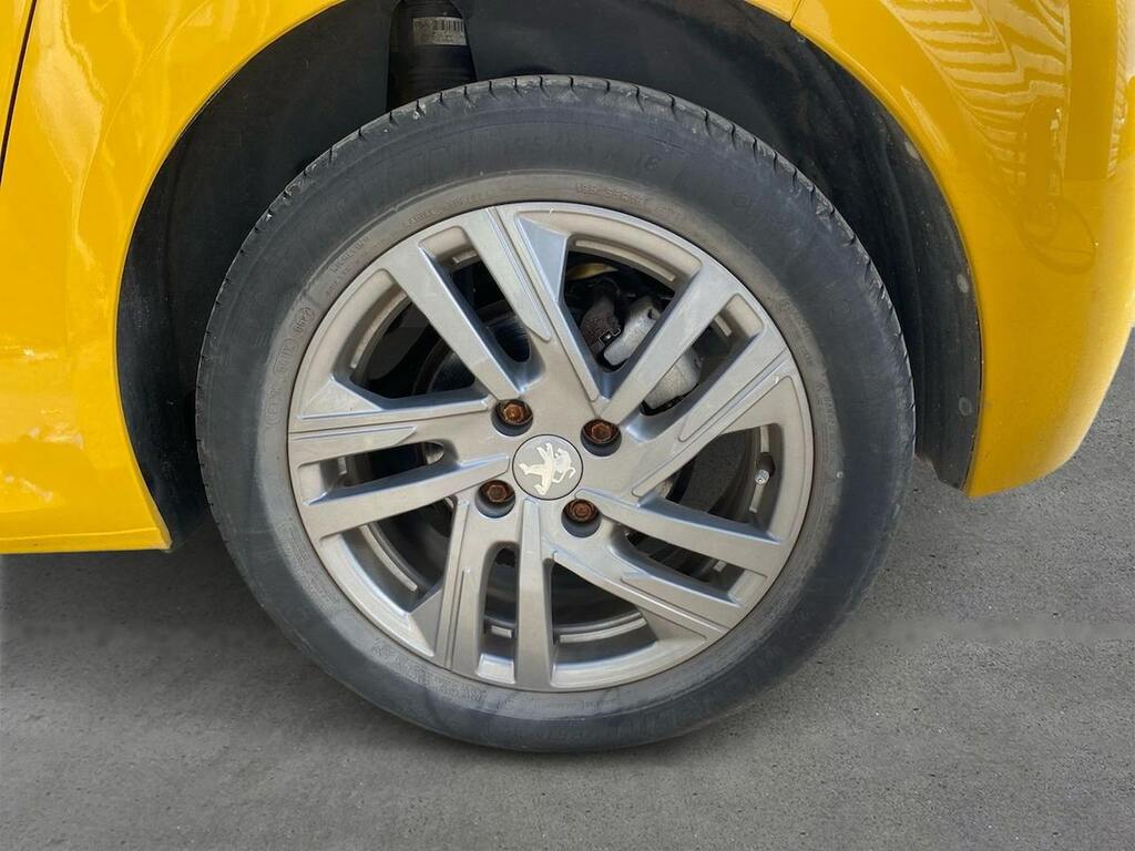 Peugeot 208 1.5 Bluehdi Active Premium Hatchback Ma Yellow #6