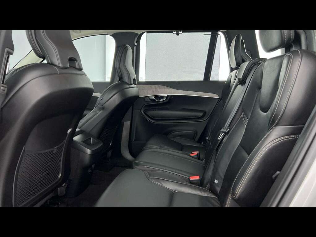 Volvo XC90 Plus Blue #9