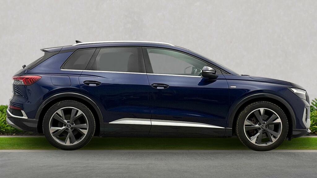 Audi Q4 E Tron 150Kw 40 82Kwh S Line Cstech Pack Blue #2