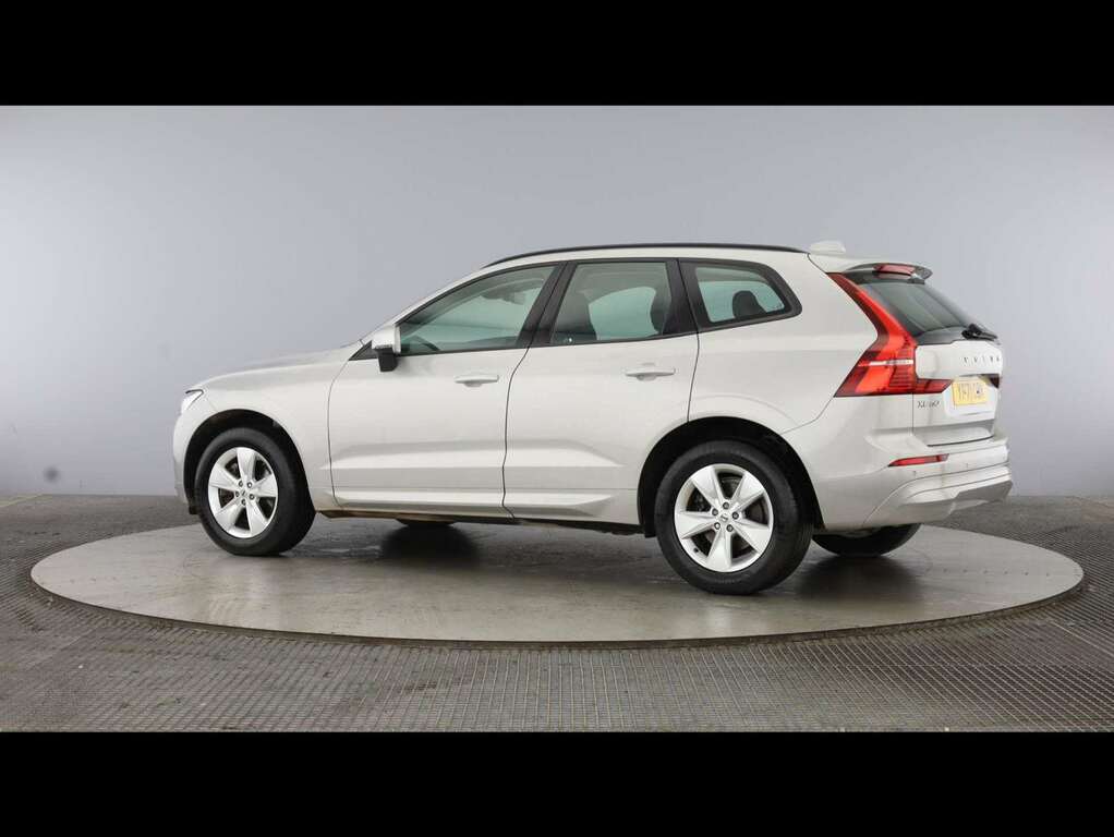 Volvo XC60 B5 Plus Awd Silver #21