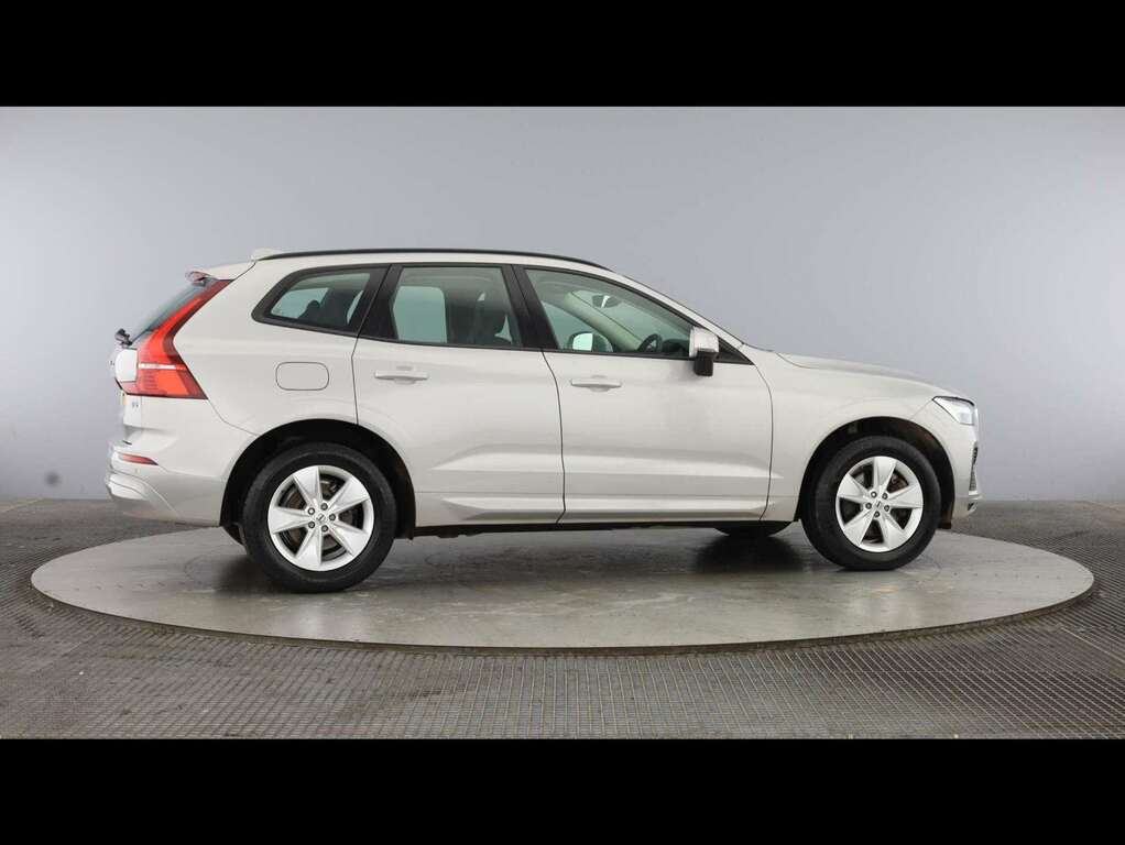 Volvo XC60 B5 Plus Awd Silver #17
