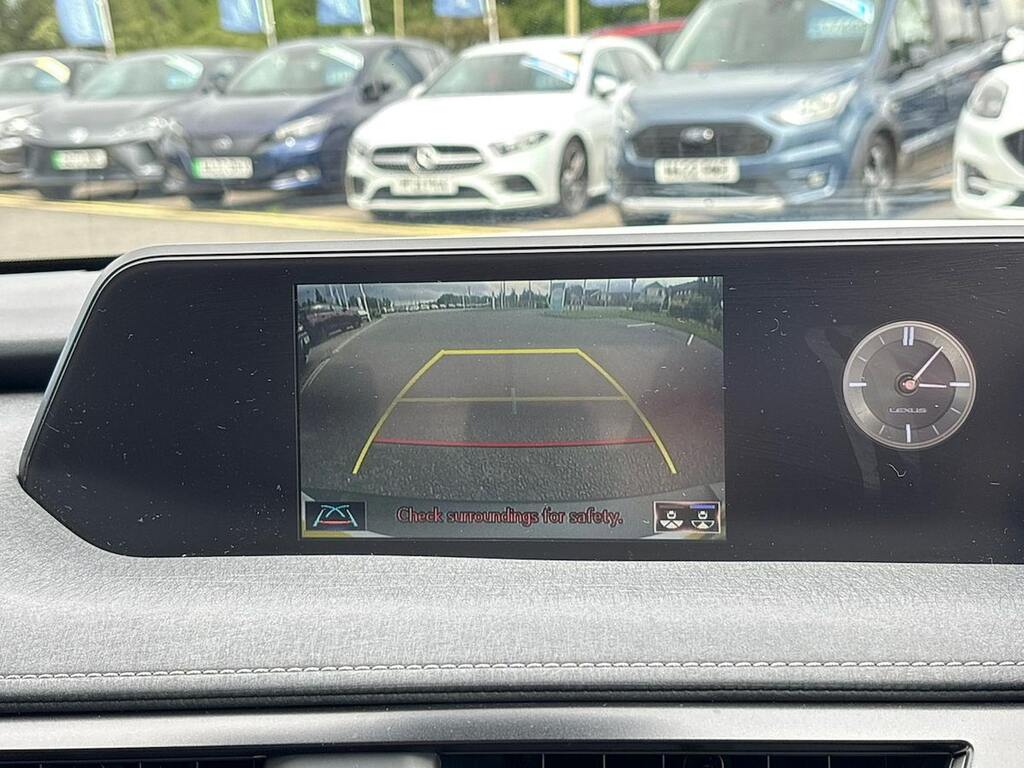Lexus UX 250H White #23
