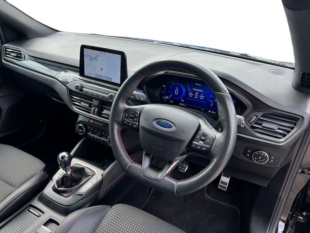Ford Focus Hatchback Blue #15