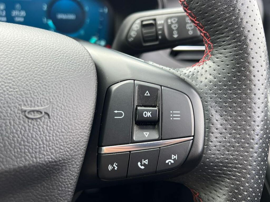Ford Focus Hatchback Blue #27