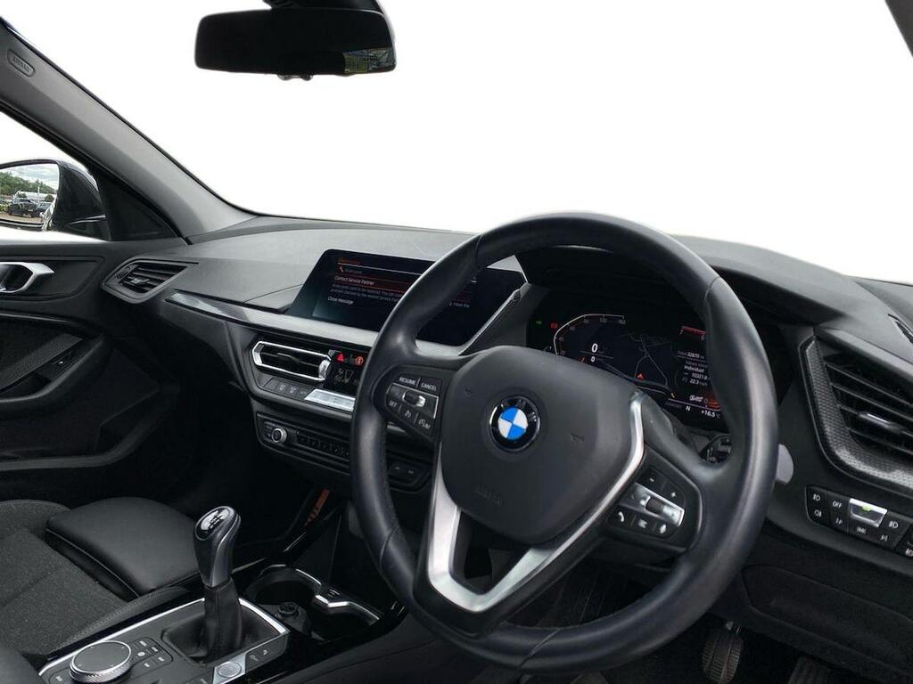 BMW 1 Series Hatchback  #15